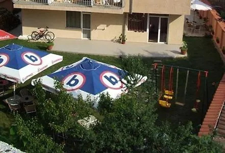 Vanessa Family 호텔 *